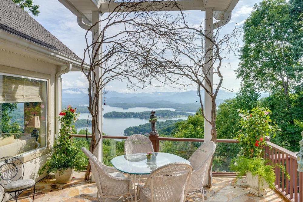 Vacation Home interior